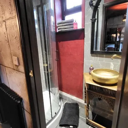 Transylvania House Appartamento York